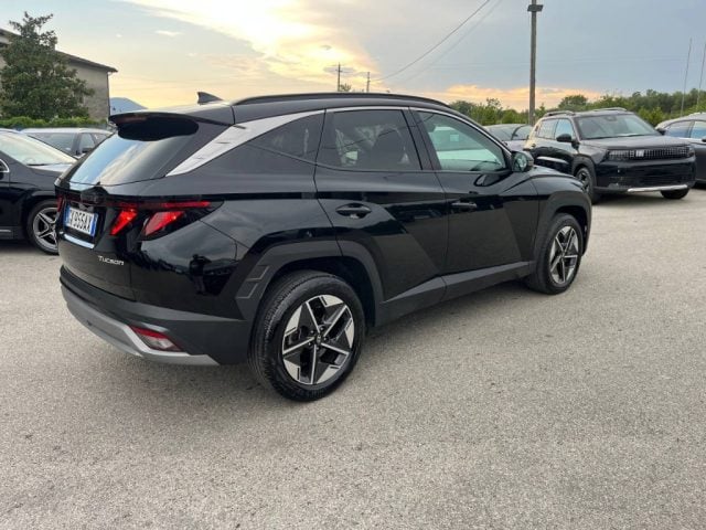 Hyundai TUCSON 1.6 CRDI 48V DCT Exellence - foto 3 di 4