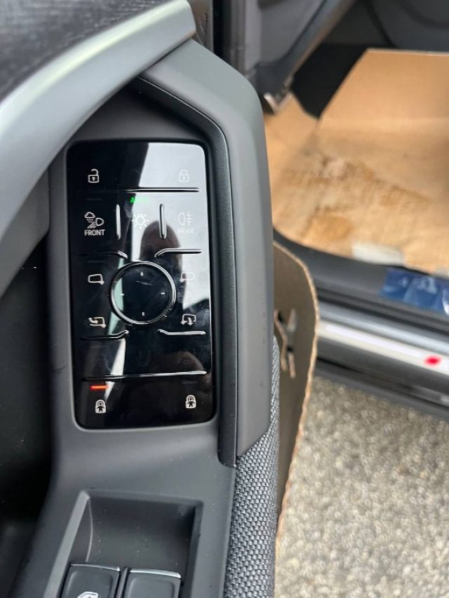 Audi Q5 SPB 40 TDI quattro S tronic S line, del 2025, 1 km, in vendita a Alife (CE)