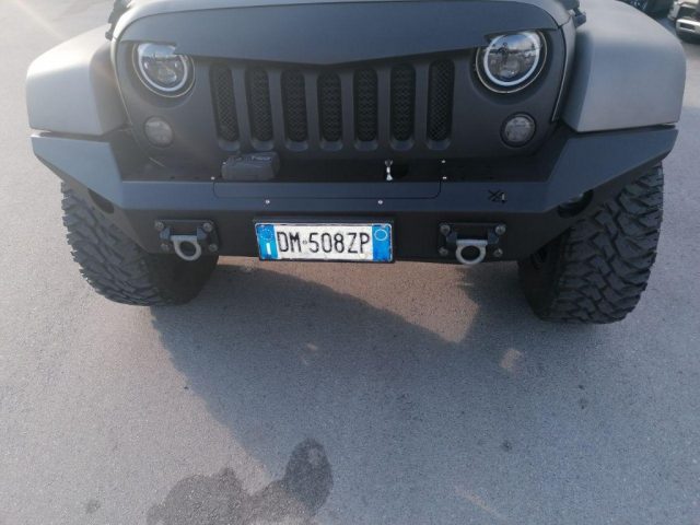 Jeep Wrangler Unlimited 2.8 CRD DPF Sahara - foto 4 di 4