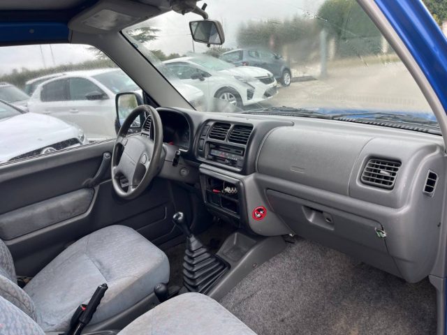 Suzuki Jimny 1.3i 16V cat Cabrio 4WD JLX, del 2001, 226.000 km, in vendita a Alife (CE)