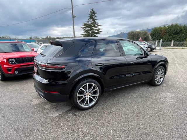 Porsche Cayenne 3.0 V6 - foto 4 di 18