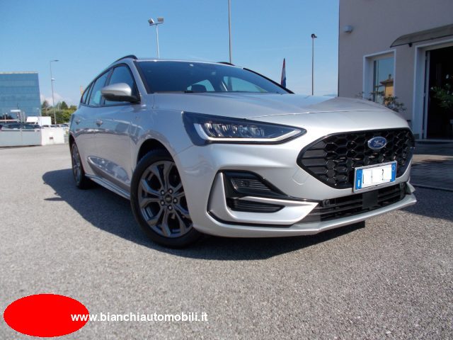 Ford Focus 1.0 EcoBoost Hybrid 125CV Powershift SW ST-Line De, del 2023, 49.170 km, in vendita a San Vendemiano (TV)