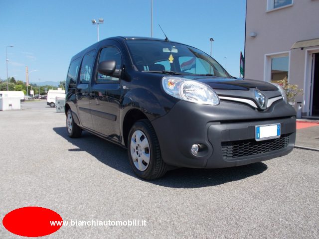 Renault Kangoo Blue dCi 115CV Maxi N1 usato a SAN VENDEMIANO