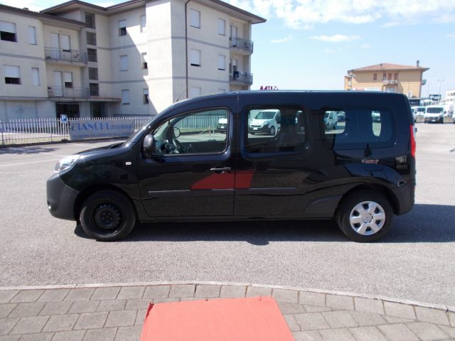 Renault Kangoo Blue dCi 115CV Maxi N1 - foto 4 di 4