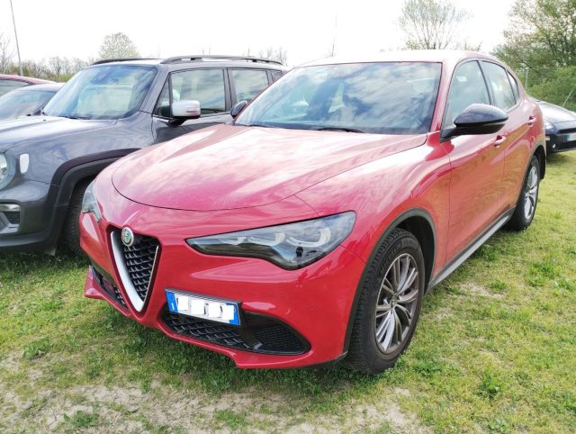 Alfa Romeo Stelvio 2.2 Turbodiesel 160 CV AT8 RWD Super usato a SAN VENDEMIANO