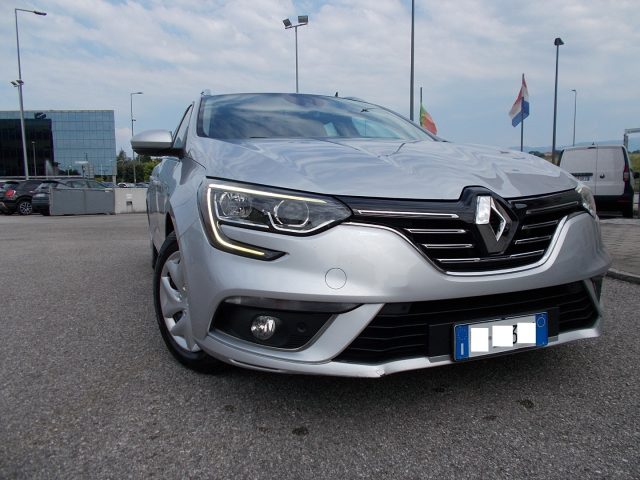 Renault Megane Sporter Blue dCi 115 CV Business - foto 3 di 4