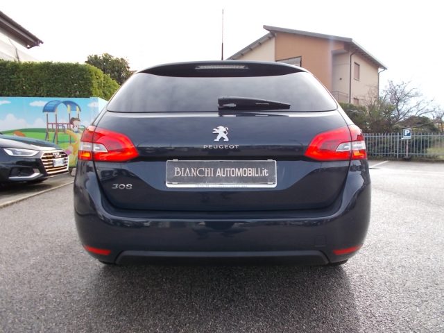 Peugeot 308 BlueHDi 102 S&S SW Business Navi usato a SAN VENDEMIANO
