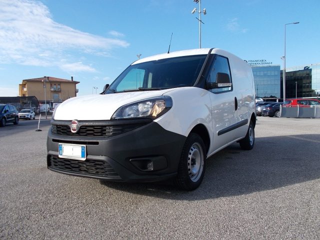 Fiat Doblo 1.3 MJT S&S PC-TN Cargo Lounge - foto 2 di 4