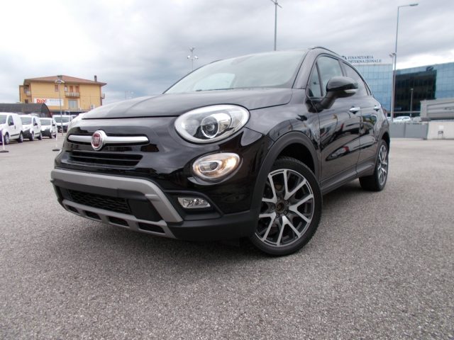 Fiat 500X 1.4 MultiAir 140 CV DCT Cross Plus - foto 2 di 4