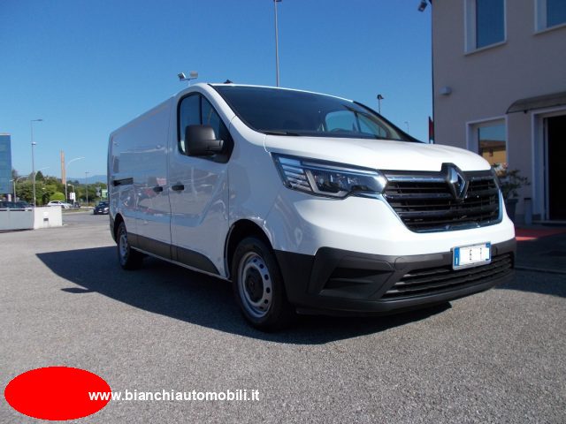 Renault Trafic T30 2.0 dCi 110CV PL-TN Furgone Ice usato a SAN VENDEMIANO