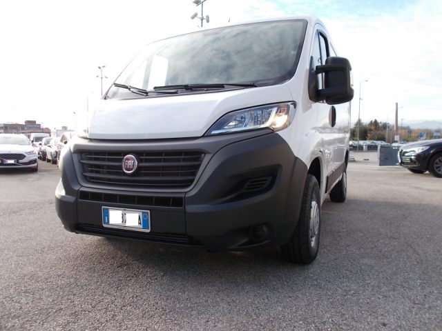 Fiat Ducato 30 2.3 MJT 120CV PC-TN Furgone usato a SAN VENDEMIANO