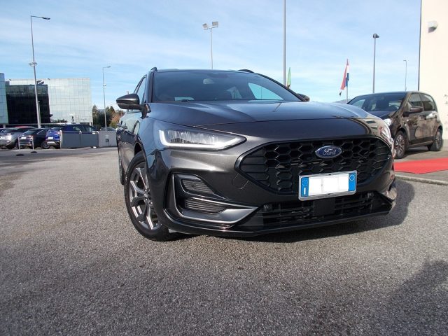Ford Focus 1.0 EcoBoost Hybrid 125 CV SW ST-Line Style - foto 3 di 4