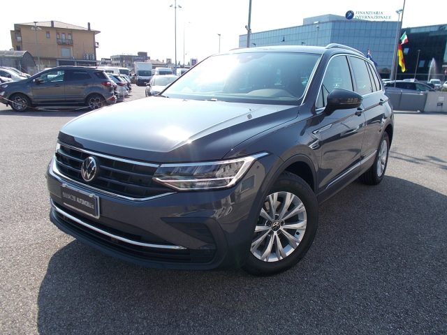 Volkswagen Tiguan 2.0 TDI 150 CV SCR DSG Life - foto 3 di 16