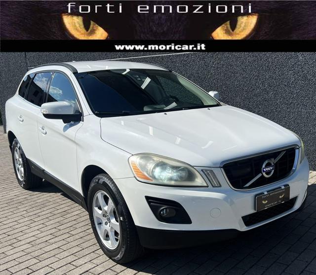 Volvo XC60 2.4 D 175 CV FWD DRIVe Momentum - foto 3 di 4