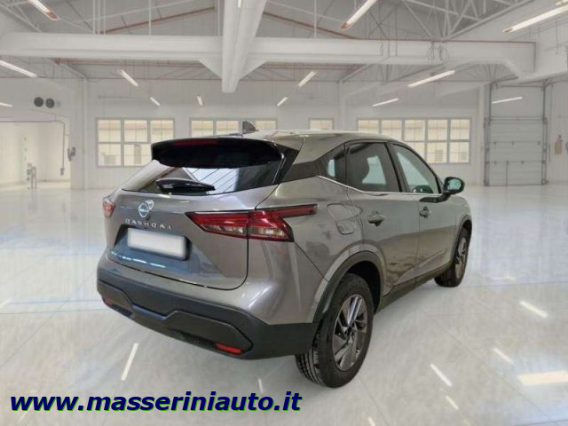 Nissan Qashqai Qashqai III 1.3 mhev Business 2wd 140cv - foto 2 di 4