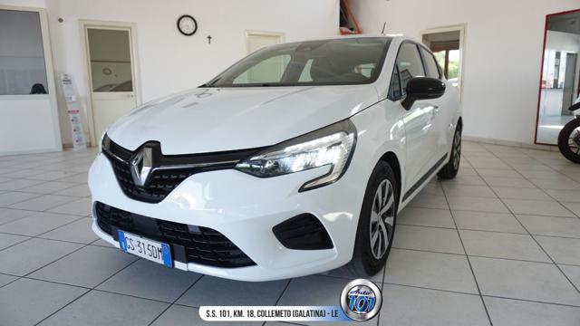 Renault Clio TCe 90 CV 5 porte Equilibre usato a GALATINA