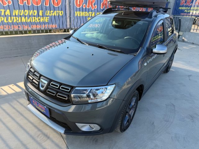 Dacia Sandero 1.5 dCi Serie Speciale Brave 2017 - foto 3 di 4