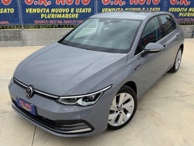 Volkswagen Golf 2.0 TDI STYLE 2022 GARANZIA usato a BIANCO