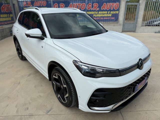 Volkswagen Tiguan R-Line GARANZIA UFFICIALE VW - foto 4 di 4