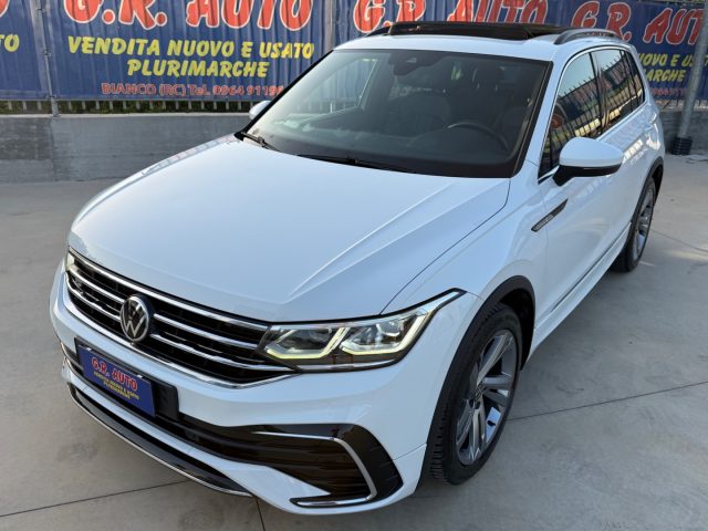 Volkswagen Tiguan 2.0 TDI R-Line TETTO APRIBILE - foto 3 di 4