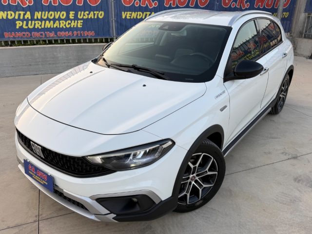 Fiat Tipo 1.6 Mjt 2022 CROSS GARANZIA, del 2022, 106.000 km, in vendita a Bianco (RC)