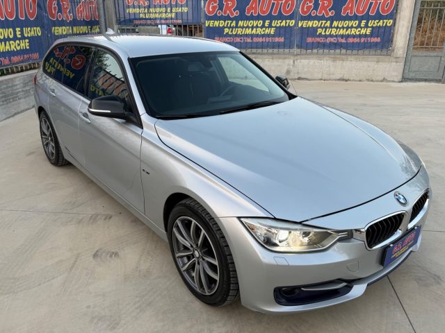 BMW 316 d Touring Sport - foto 4 di 4