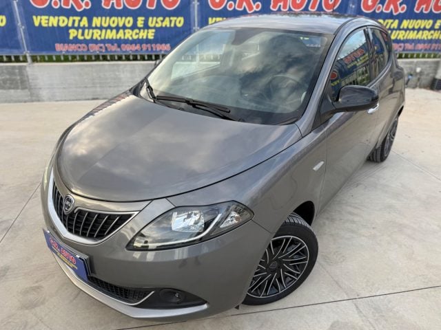 Lancia Ypsilon Hybrid Gold GARANZIA, del 2022, 90.000 km, in vendita a Bianco (RC)