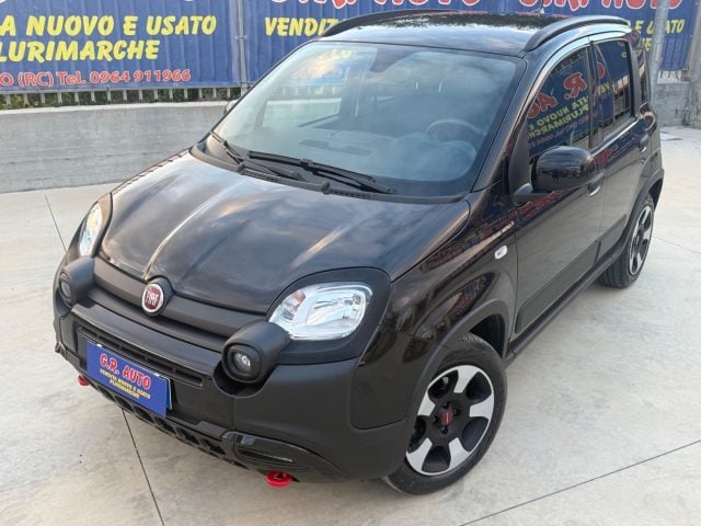 Fiat Panda Cross 2023 Pari al nuovo, del 2023, 37.000 km, in vendita a Bianco (RC)