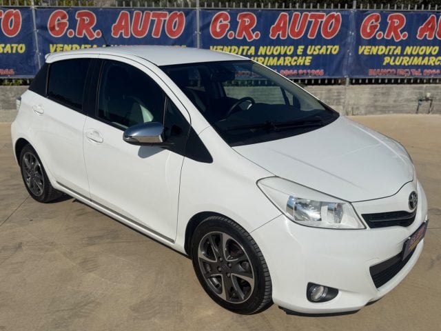Toyota Yaris 1.4 D-4D diesel TREND - foto 4 di 4