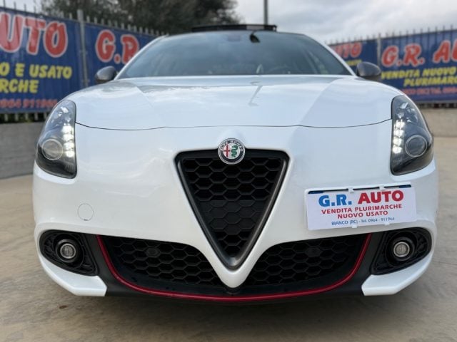 Alfa Romeo Giulietta Turbo 240 cv VELOCE TETTUCCIO - foto 2 di 4