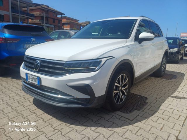 Volkswagen Tiguan 1.4 TSI eHYBRID DSG Life usato a ROMA