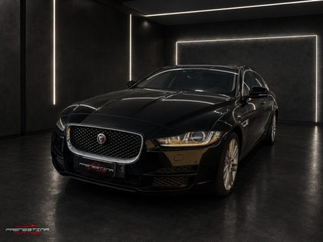 Jaguar XE 2.0 D Turbo 180CV aut. Prestige Motore da sostitu, del 2015, 208.000 km, in vendita a Roma (RM)
