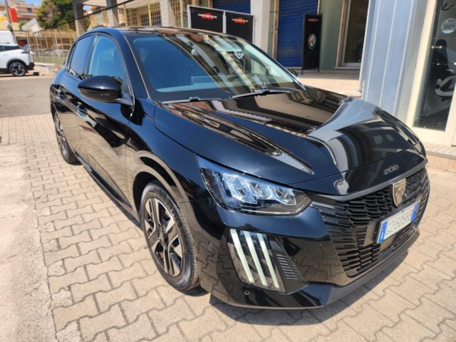 Peugeot 208 Hybrid 110 e-DCS6 Allure - foto 1 di 4