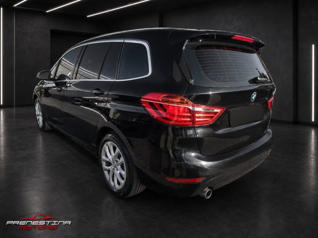BMW 218 d Gran Tourer - foto 4 di 31