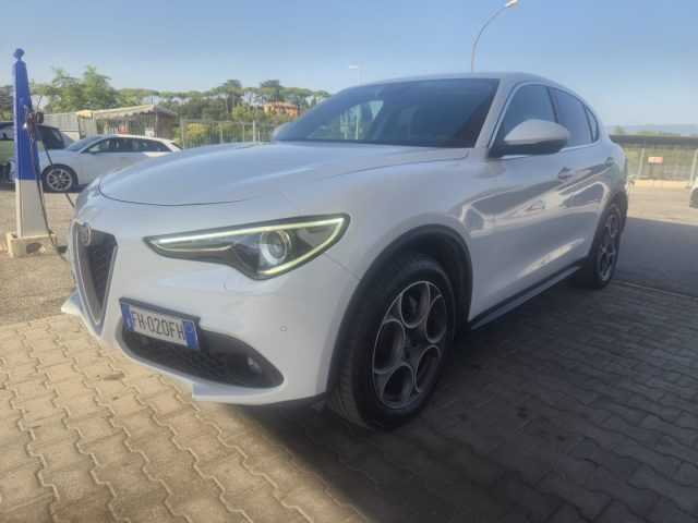 Alfa Romeo Stelvio 2.2 Turbodiesel 210 CV AT8 Q4 Executive - foto 3 di 13