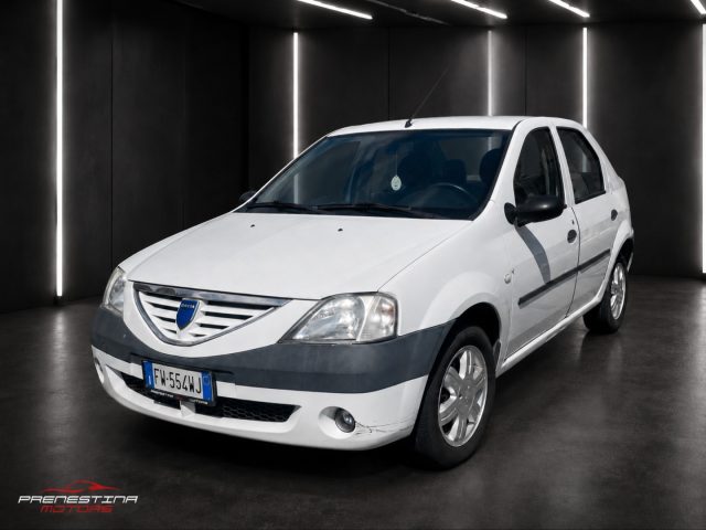 Dacia Logan 1.6 Lauréate, del 2008, 152.000 km, in vendita a Roma (RM)