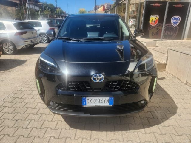 Toyota Yaris Cross 1.5 Hybrid 5p. E-CVT AWD-i Lounge - foto 2 di 4