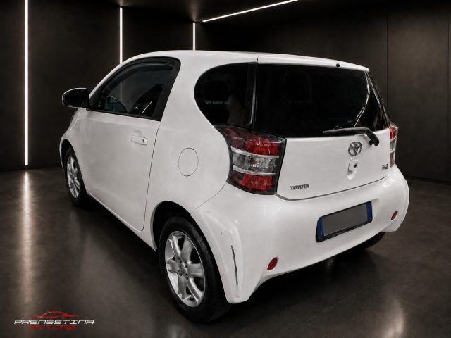 Toyota iQ 1.0 Multidrive - foto 2 di 4
