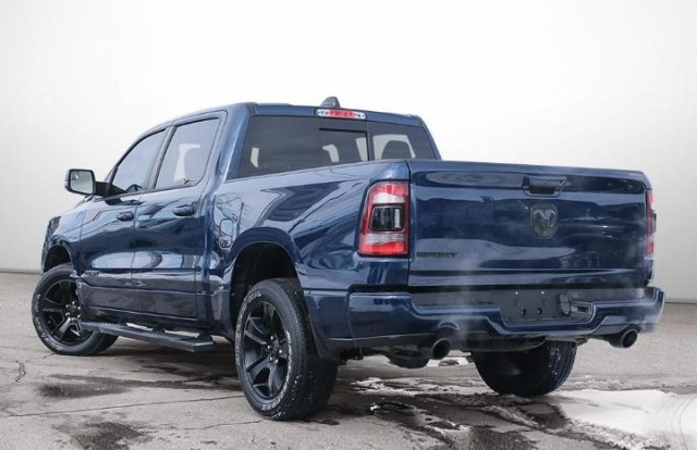 RAM 1500 5.7 V8 Crew Cab Sport Autocarro N1 - foto 3 di 4