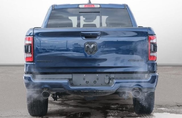 RAM 1500 5.7 V8 Crew Cab Sport Autocarro N1 - foto 4 di 4