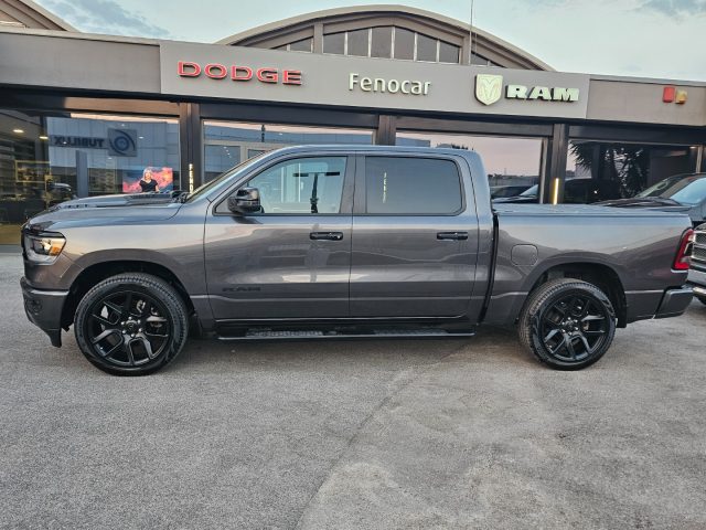 RAM 1500 1500 5.7 V8 Crew Cab LARAMIE Black Night N1 - foto 4 di 4