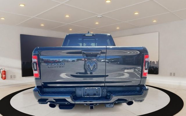 RAM 1500 5.7 V8 Crew Cab AT8 Limited Night N1 Full optional - foto 4 di 4
