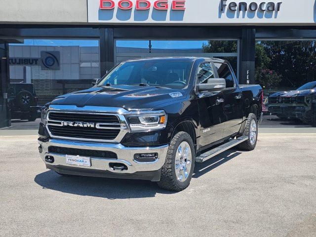 RAM 1500 5.7 V8 Crew Cab Big Horn Lonestar Autocarro N1, del 2018, 155.000 km, in vendita a Pomezia (RM)
