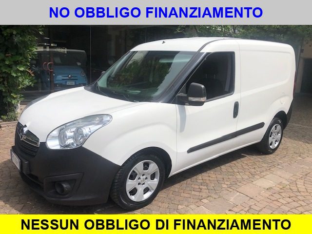 Opel Combo 1.6 Diesel 105CV usato a ROSà