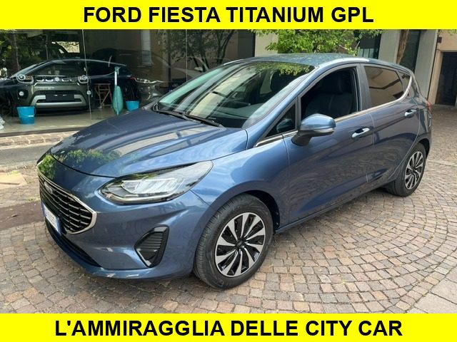 Ford Fiesta GPL 5 porte Titanium usato a ROSà