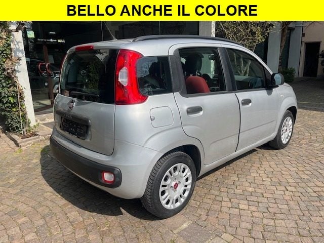 Fiat Panda 1.2 Lounge - foto 2 di 4