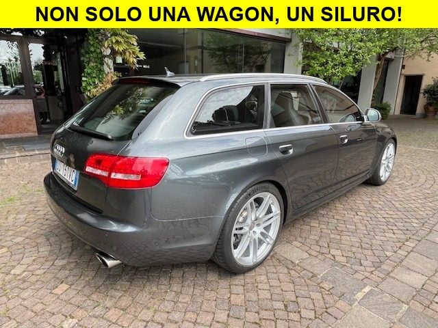 Audi RS6 6 5.0 V10 Quattro Avant - foto 4 di 4