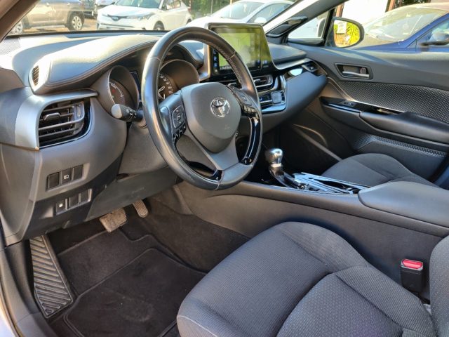 Toyota C-HR 1.8 Hybrid E-CVT Trend KM 60.500, del 2019, 60.500 km, in vendita a Roma (RM)