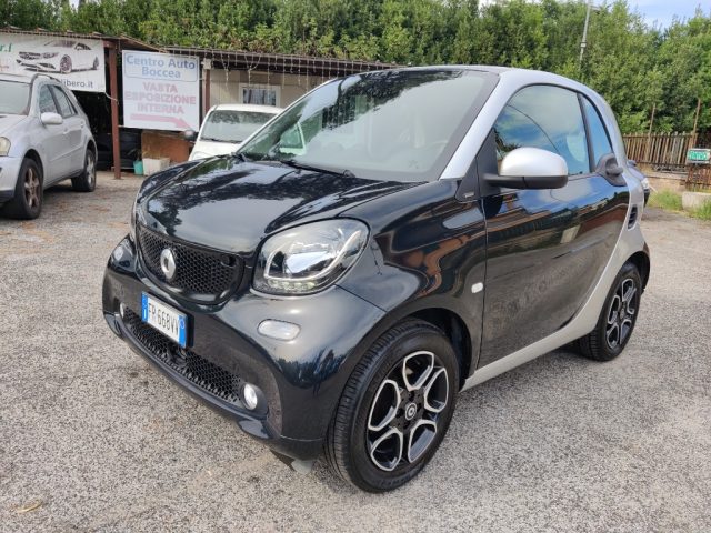 smart forTwo 70 1.0 twinamic Passion AUTOMATICA - foto 4 di 4