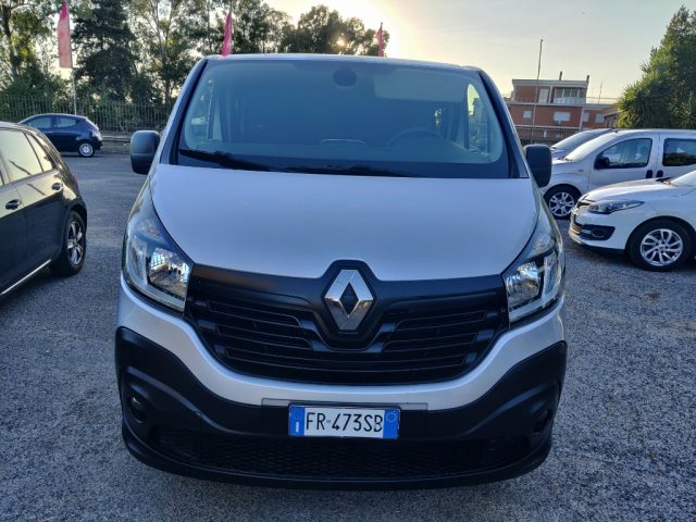 Renault Trafic T29 1.6 dCi 120CV PASSO LUNGO - 6 POSTI + CASSONE - foto 2 di 4
